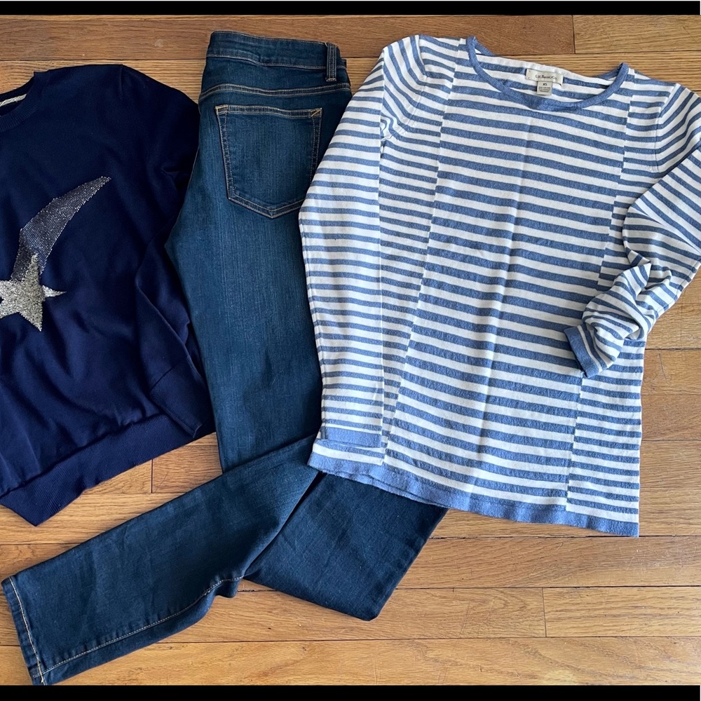 XS G.H. Bass Denim Blue Striped ADORABLE Sweater Crew Neck Fitted